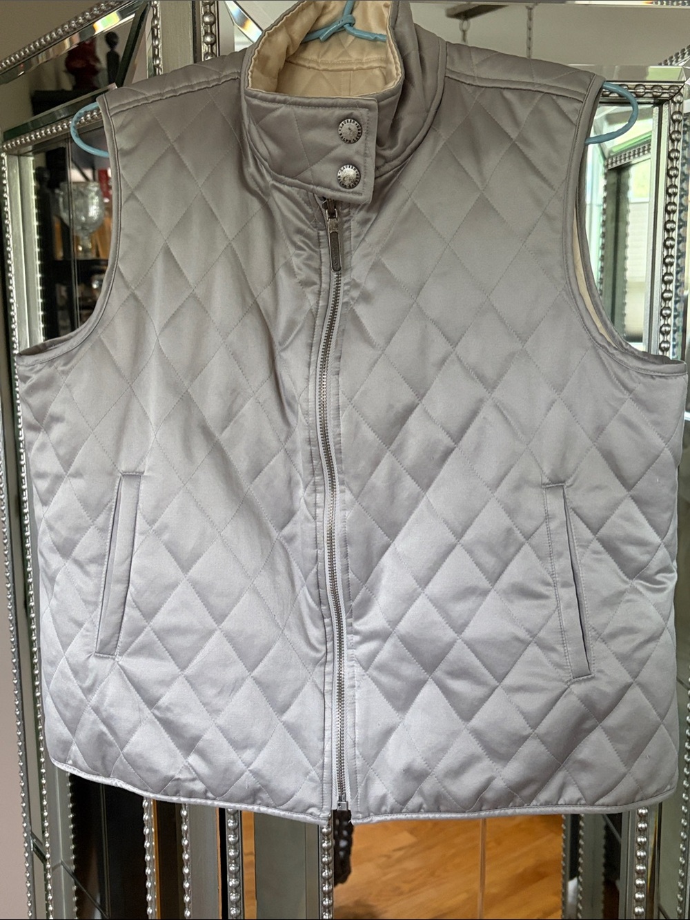 Ralph Lauren Quilted Sleeveless Vest in Light Gray and Cream Trim